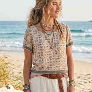 Jacqueline de Yong Nautical Seashells Print Blouse Top Boho Coastal Beach Chic